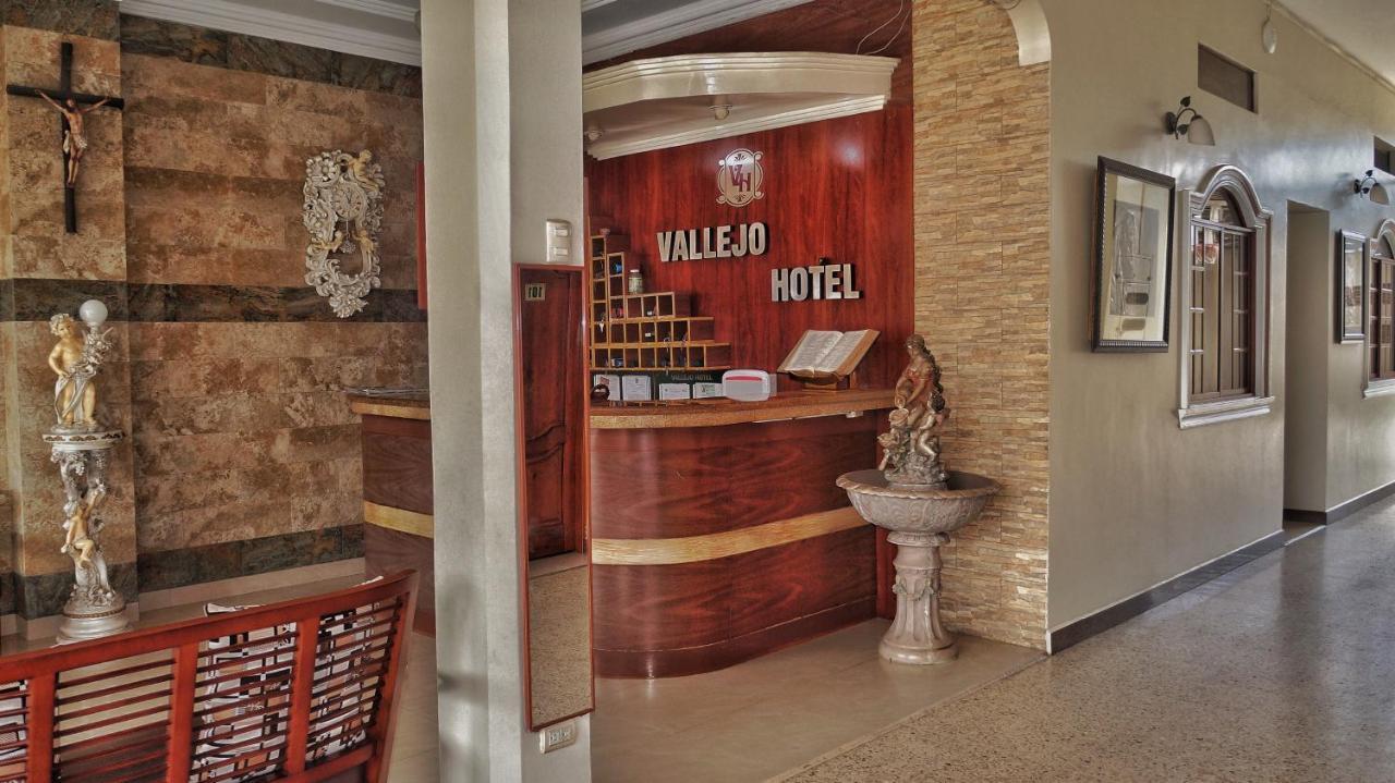 Vallejo Hotel Huaquillas Dış mekan fotoğraf