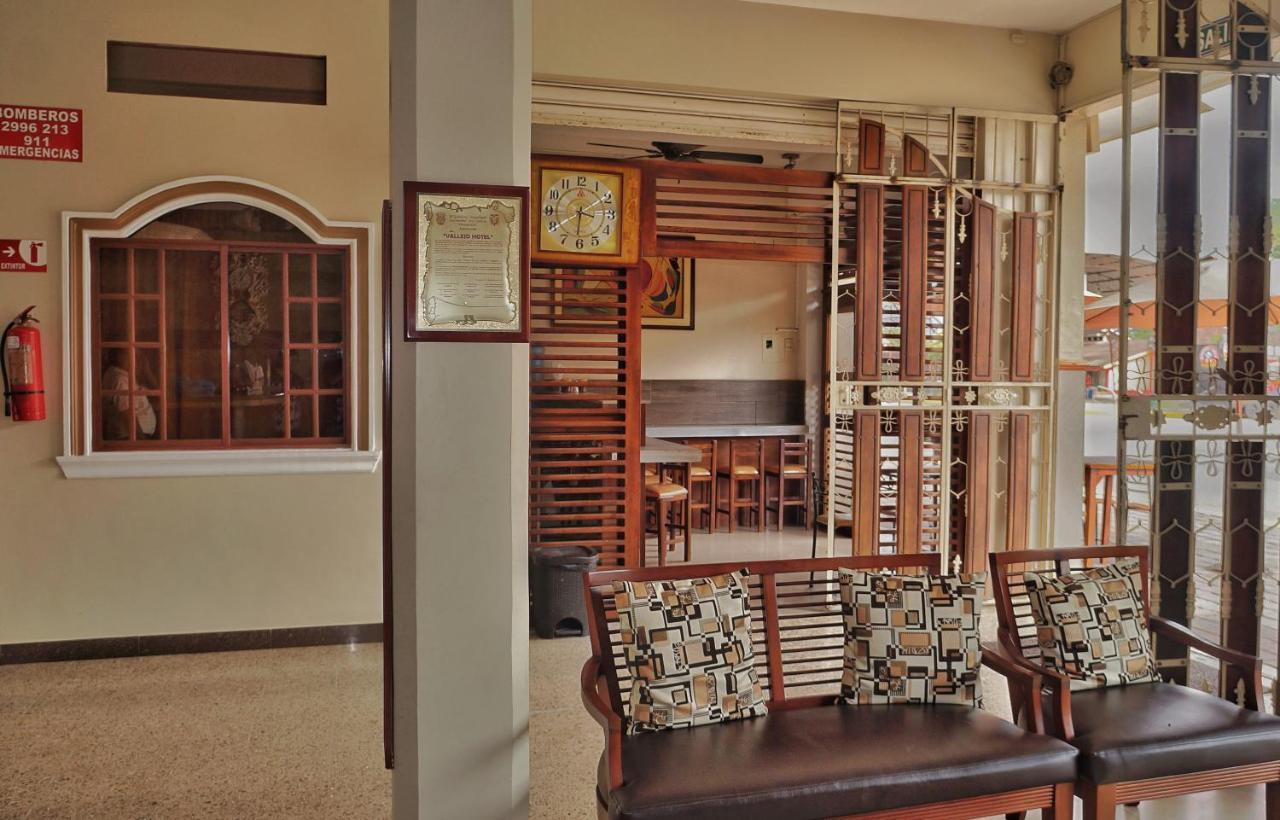 Vallejo Hotel Huaquillas Dış mekan fotoğraf
