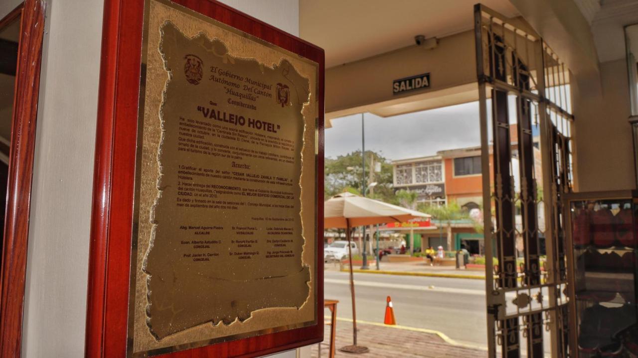 Vallejo Hotel Huaquillas Dış mekan fotoğraf