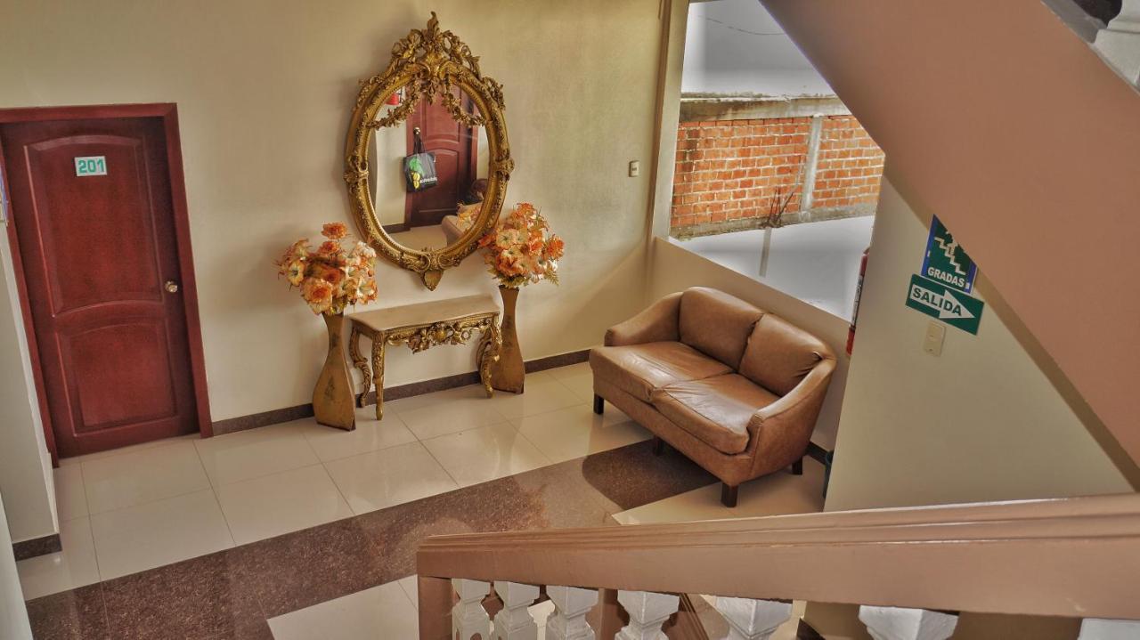 Vallejo Hotel Huaquillas Dış mekan fotoğraf