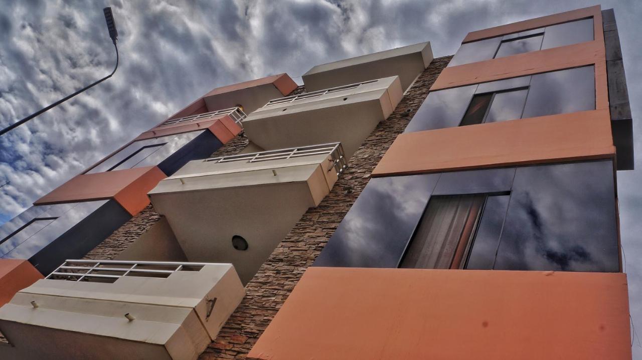 Vallejo Hotel Huaquillas Dış mekan fotoğraf