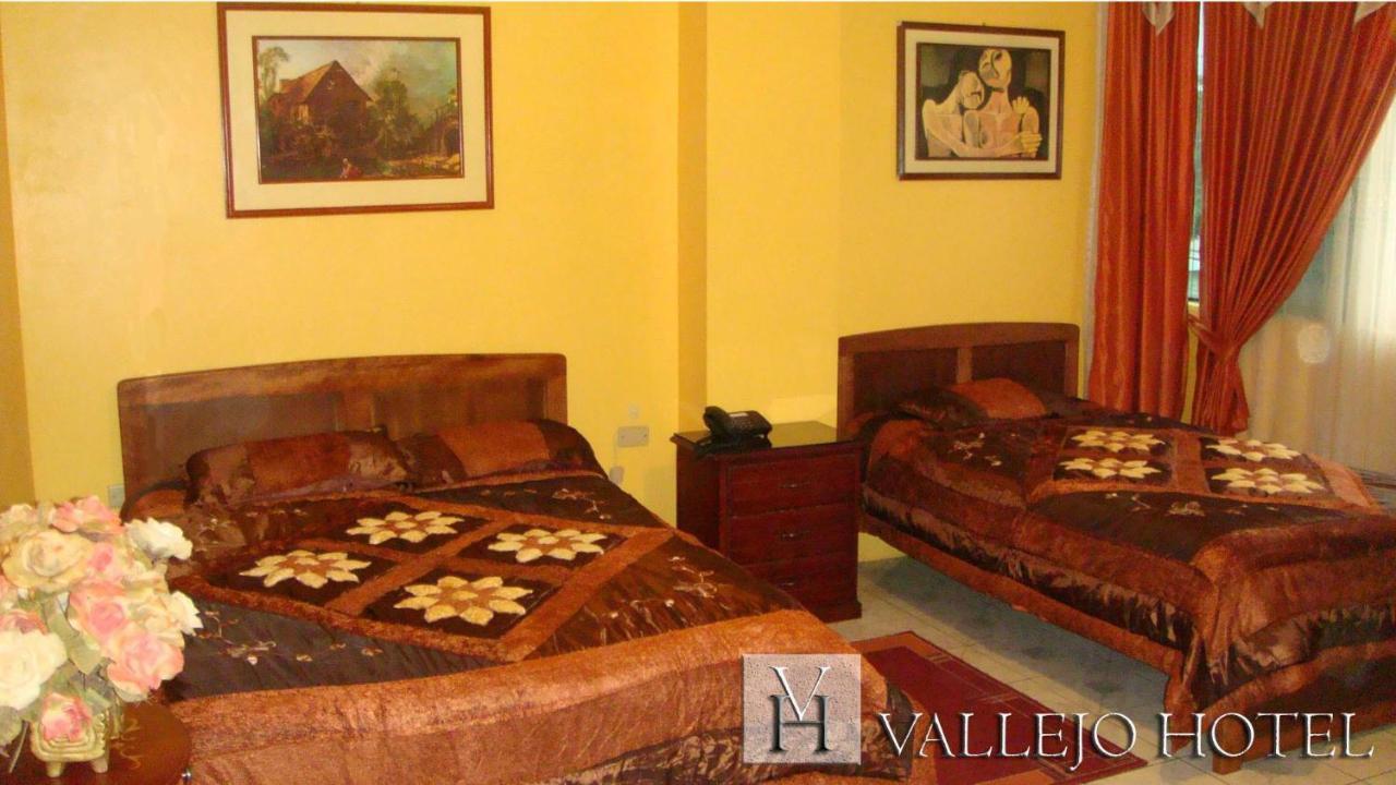 Vallejo Hotel Huaquillas Dış mekan fotoğraf
