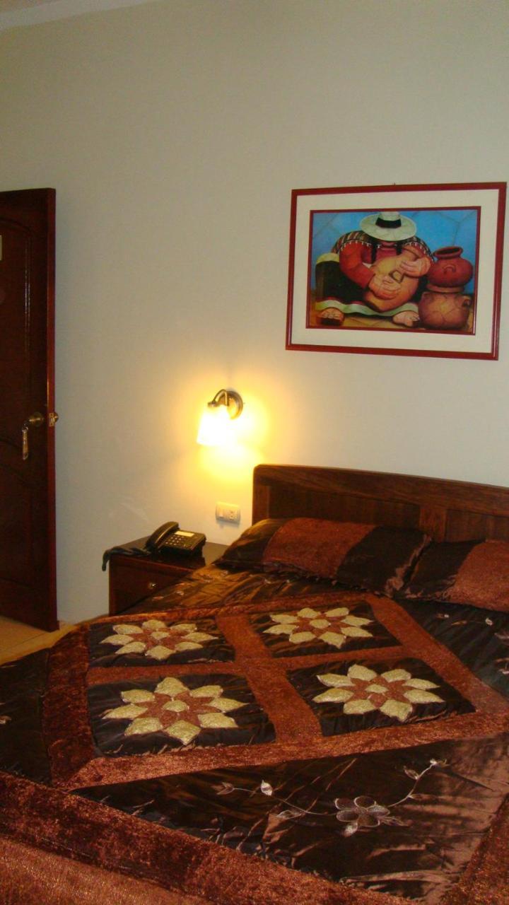 Vallejo Hotel Huaquillas Dış mekan fotoğraf