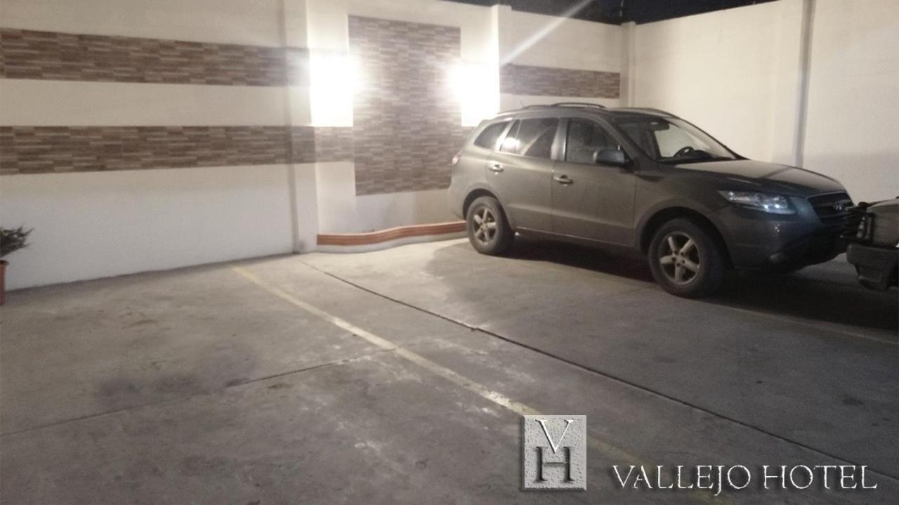 Vallejo Hotel Huaquillas Dış mekan fotoğraf